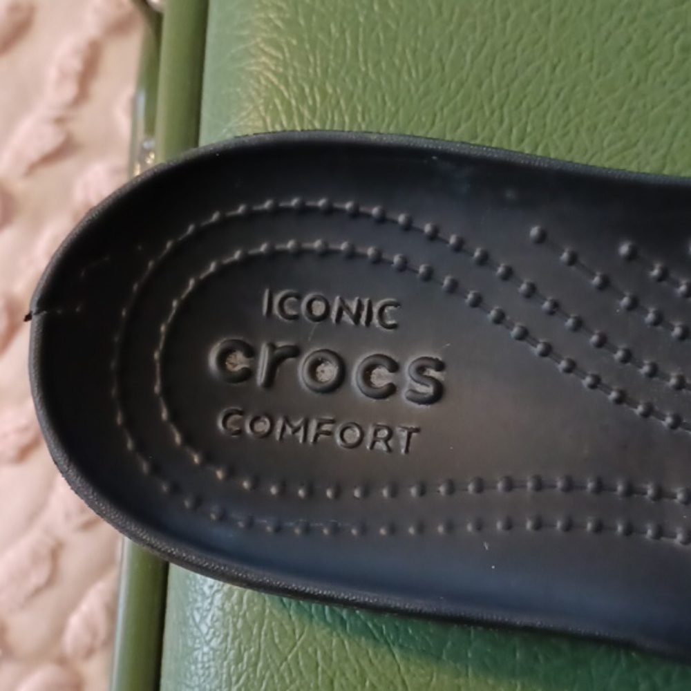 Crocs thong sandals - Picture 7 of 7